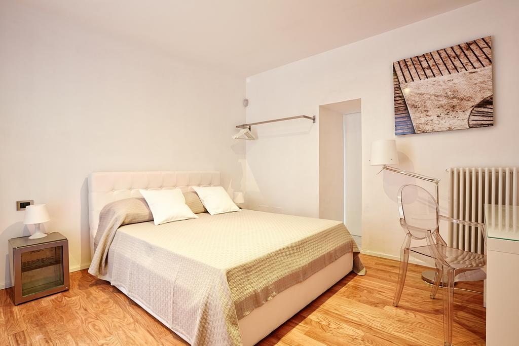 Suite Home Moncada Palermo Zimmer foto