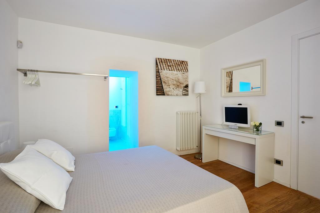 Suite Home Moncada Palermo Zimmer foto